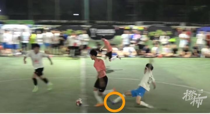  都灵德比爆发大规模冲突 警方介入调查暴力事件  