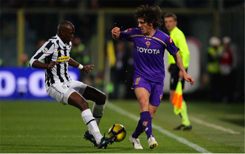  国米铁卫重伤赛季报销震惊足坛  